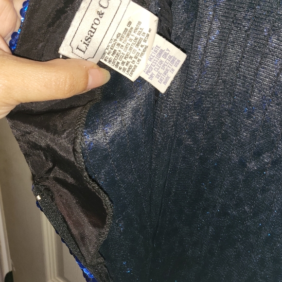 Dress - Picture 2 of 4